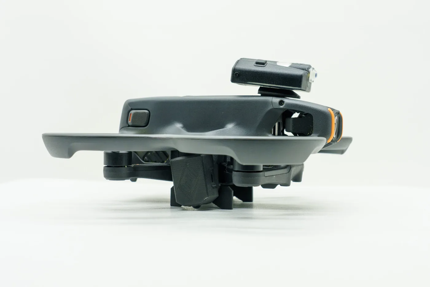 درون DJI 2 Avata FoxFury — صورة 2