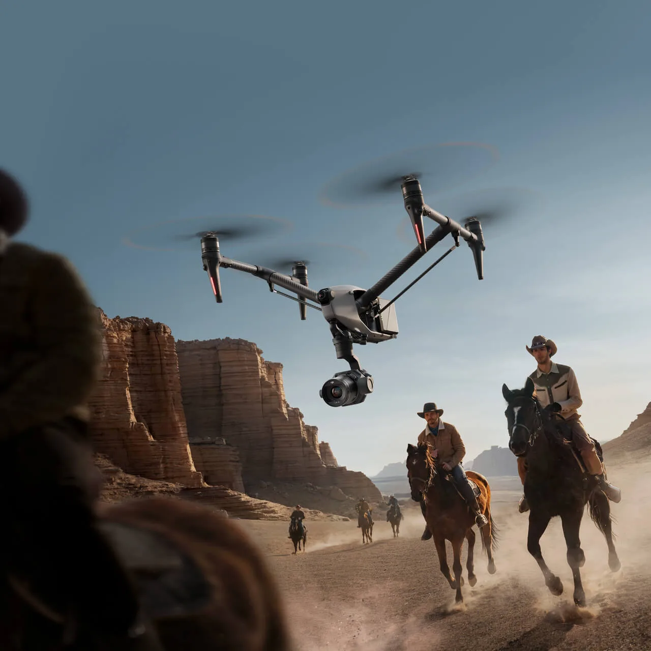 درون DJI INSPIRE 3 — صورة 7