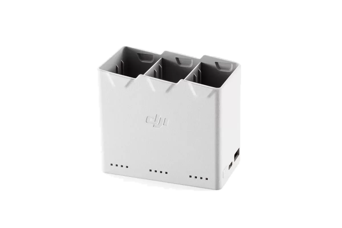 درون DJI Mini 3 Pro Fly More Kit Plus — صورة 4