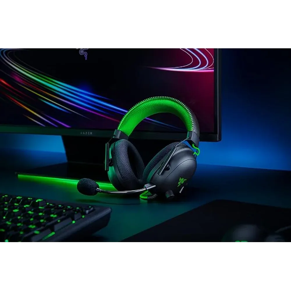 سماعة Razer BLACKSHARK V2 USB Special Edition — صورة 2