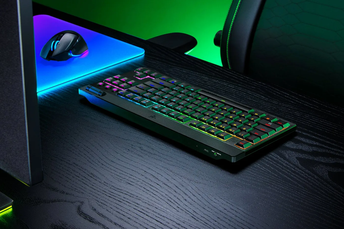 لوحة مفاتيح Razer BLACKWIDOW V4 LOW-PROFILE TENKEYLESS HYPERSPEED — صورة 3