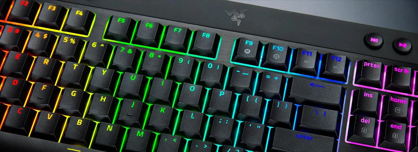 لوحة مفاتيح Razer BlackWidow V4 (Orange Switch) — صورة 2