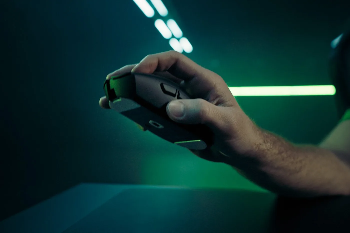 فأرة ألعاب Razer DeathAdder V4 Pro — صورة 6