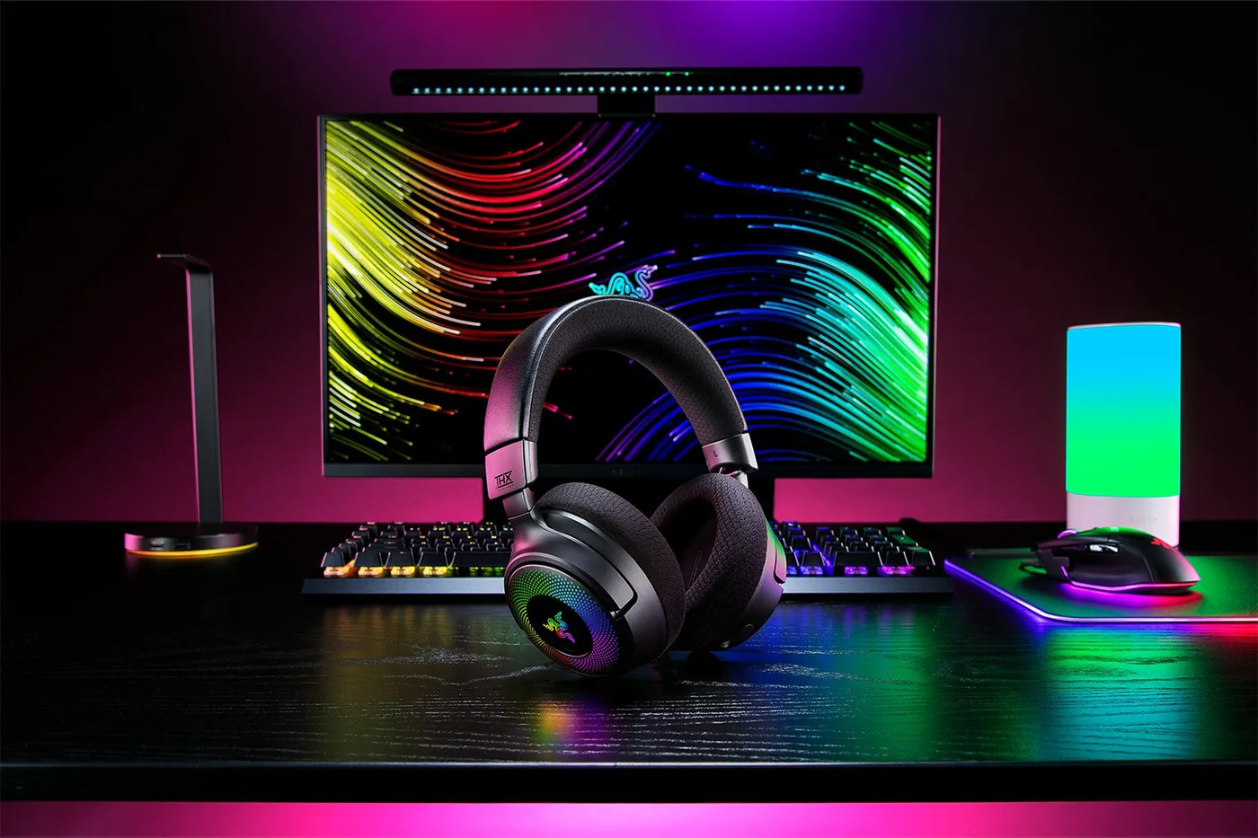 سماعة Razer KRAKEN V4 Wireless RGB — صورة 2