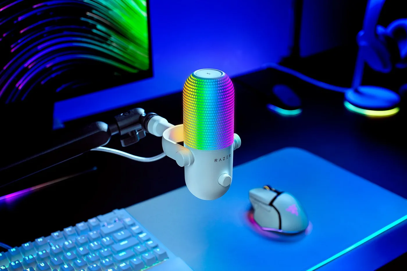 Razer Seiren V3 Chroma White — صورة 5